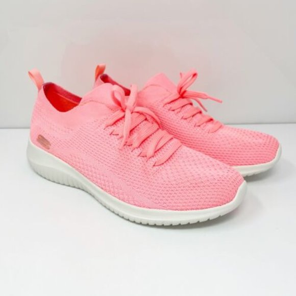 Sketchers Stretch Fit with Air-Cooled Memory Foam - Picture 1 of 2